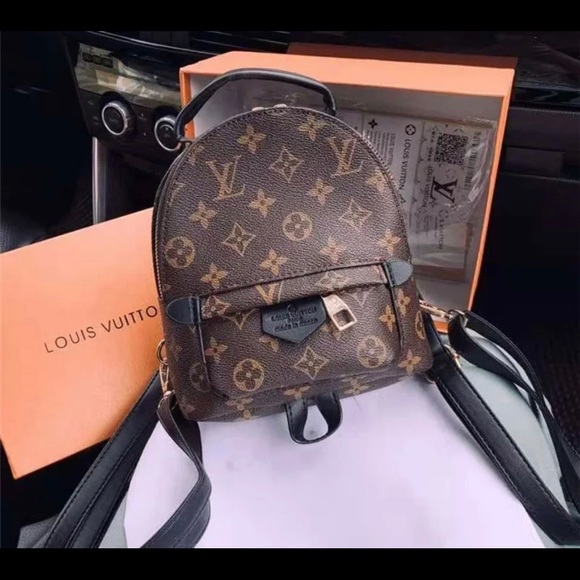 Sold !! Lv mini bag pack !!! - Picture 8 of 9
